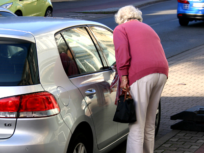 Senioren haben spezielle Erwartungen ans Kraftfahrzeug
